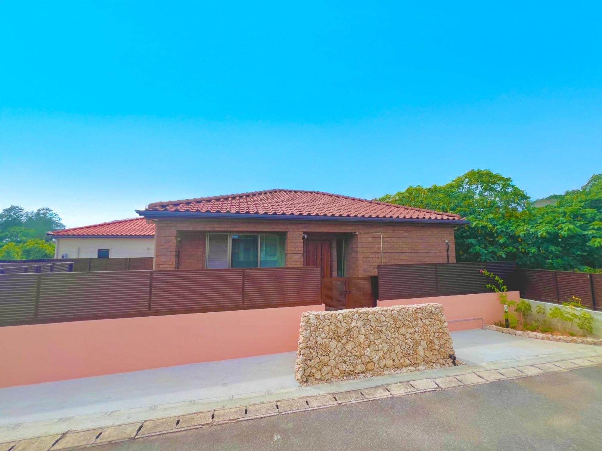 星降る夜と天然木の香りに包まれる新築癒しの隠れ家ishigaki Villa En えん Ngoại thất bức ảnh