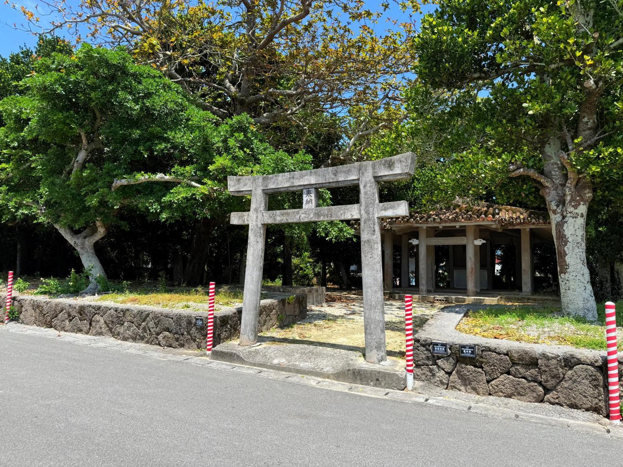 星降る夜と天然木の香りに包まれる新築癒しの隠れ家ishigaki Villa En えん Ngoại thất bức ảnh